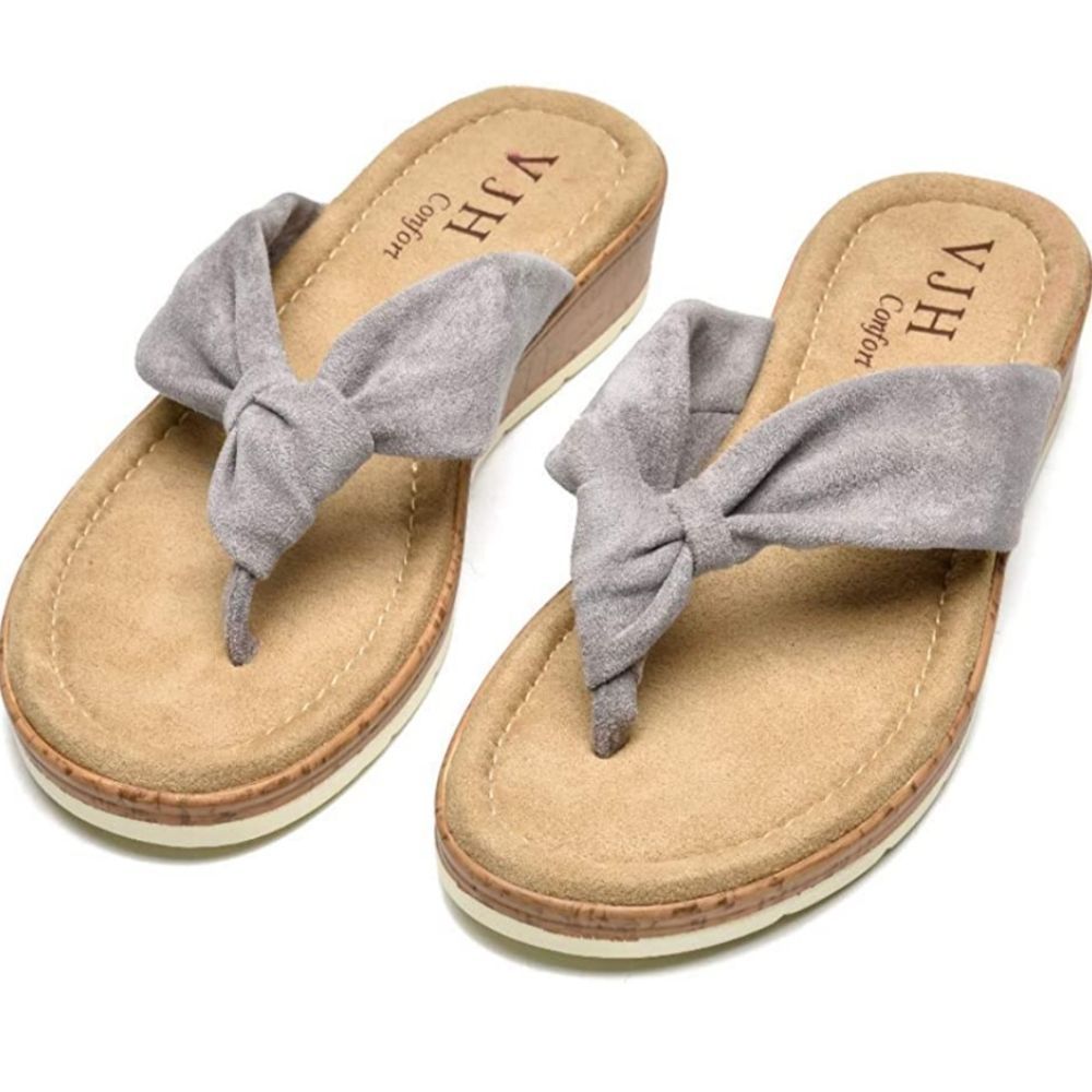 Gray Faux Suede Thong Wedges Soft Cushion Comfort with Arch Support Size 9.5 NEW